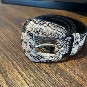 Zara snakeskin belt